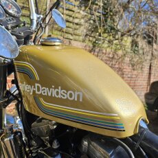 Tank Sportster® 79-81 Classic Style 2,4 GAL, 9L, Anschluß links