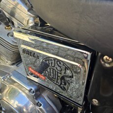 Batterie-Abdeckung seitlich für Harley-Davidson XL und Dyna 97 bis 05 Chrom