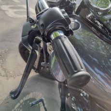 Old style rubber grips for 1" handlebars from 1996 up
