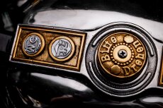 Wannabe Choppers "Bitte drehen" Tankdeckel Messing