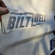 Biltwell Script Sticker weiss reflektierend