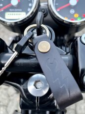 Keyring leather belt loop black